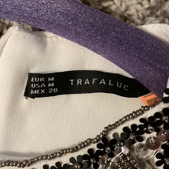 Midi dress - Picture 3 of 4